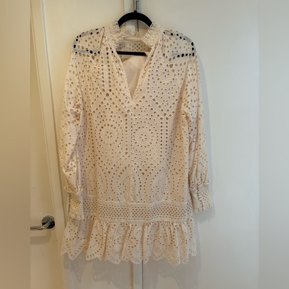 H&M eyelet dress - Picture 2 of 6
